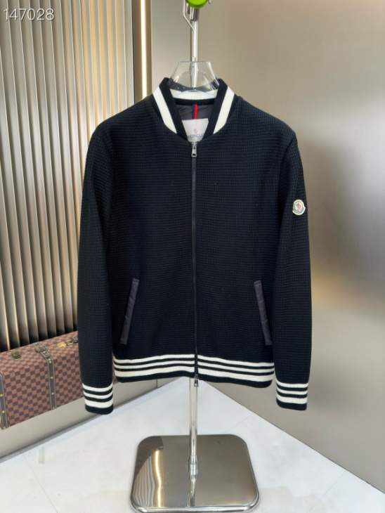 Picture of Moncler Down Jackets _SKUMonclerM-3XL26yr13437497
